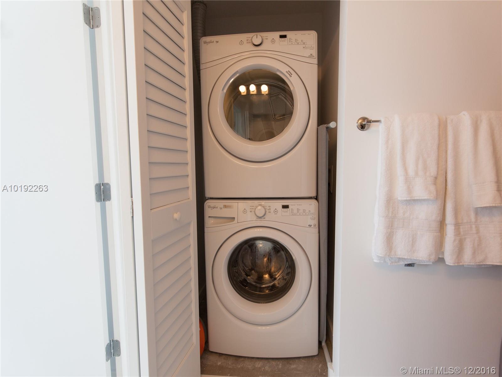 CENTRO CONDOMINIUM - Residential Lease