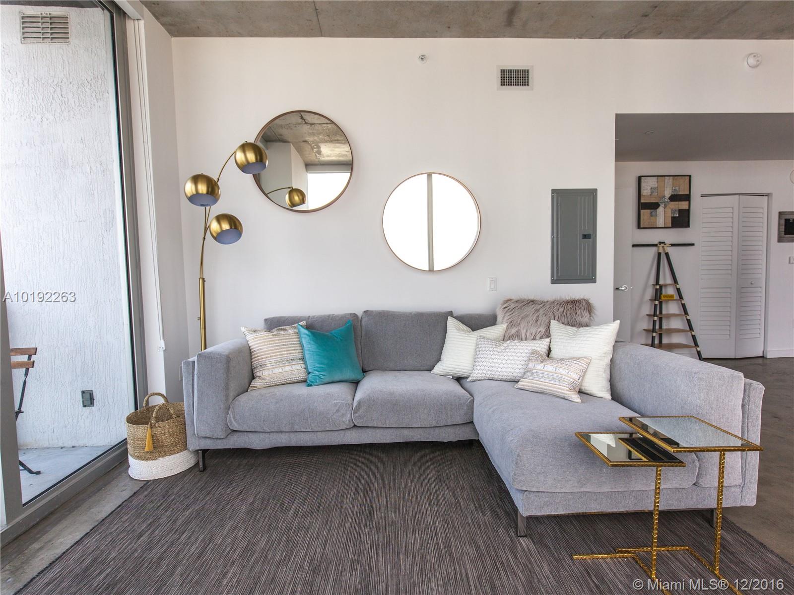 CENTRO CONDOMINIUM - Residential Lease