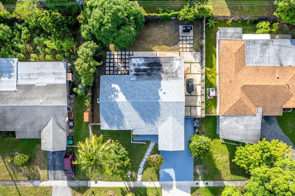 LAUDERDALE LAKES NORTH GA - Residential