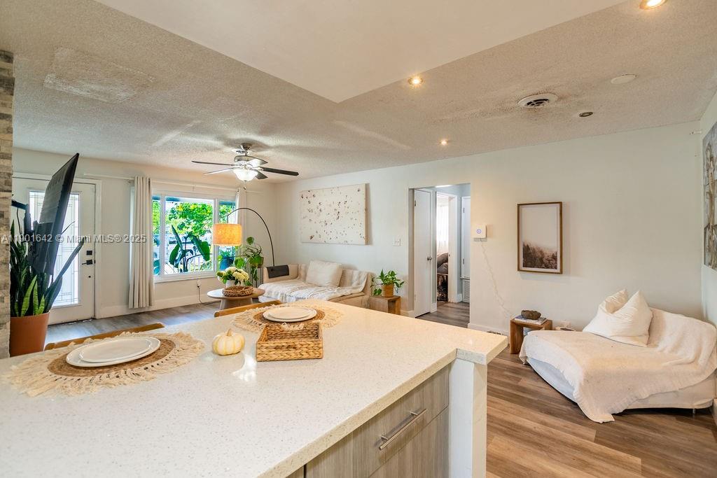 LAUDERDALE LAKES NORTH GA - Residential