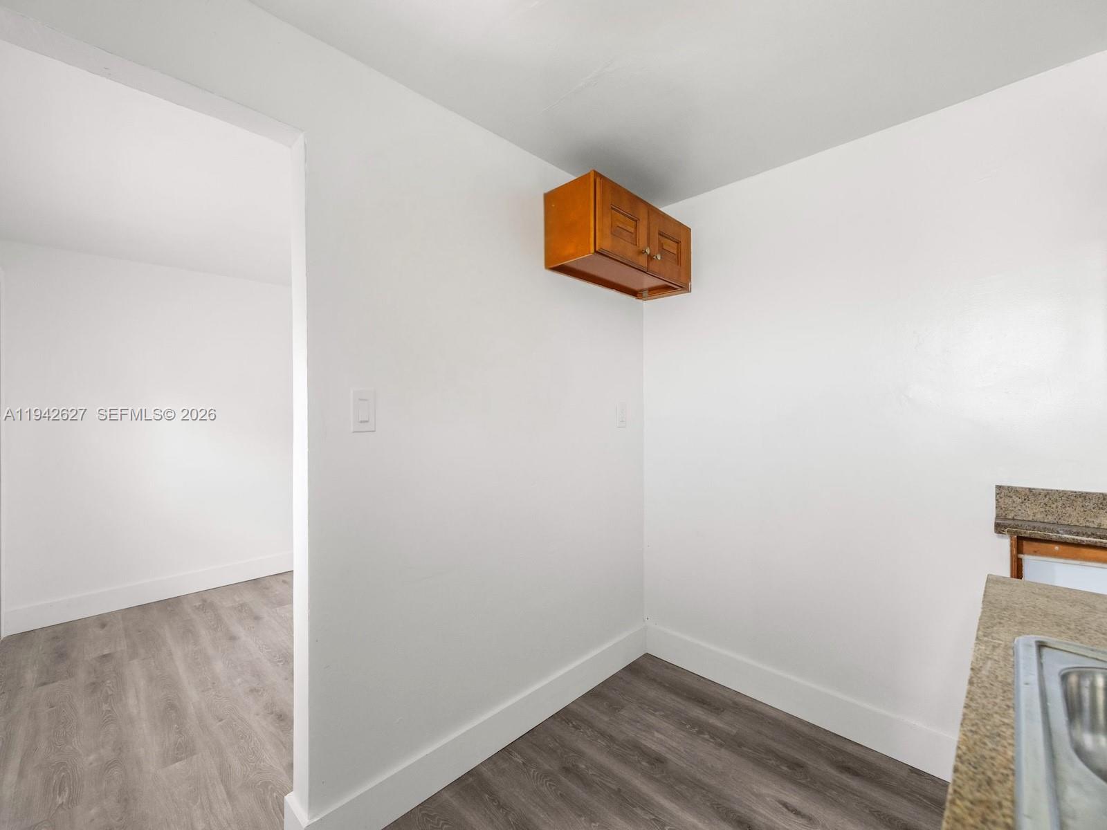 CARVER RANCHES - Residential Income