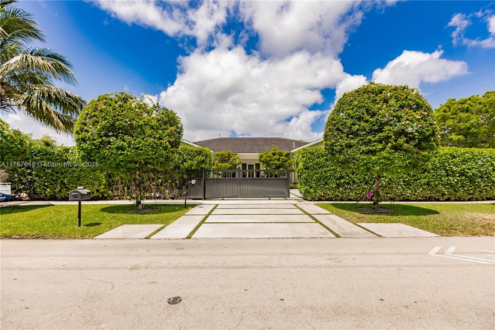 Property for Sale at 8200 Sw 62nd Ave, Miami, Broward County, Florida - Bedrooms: 5 
Bathrooms: 6  - $4,500,000