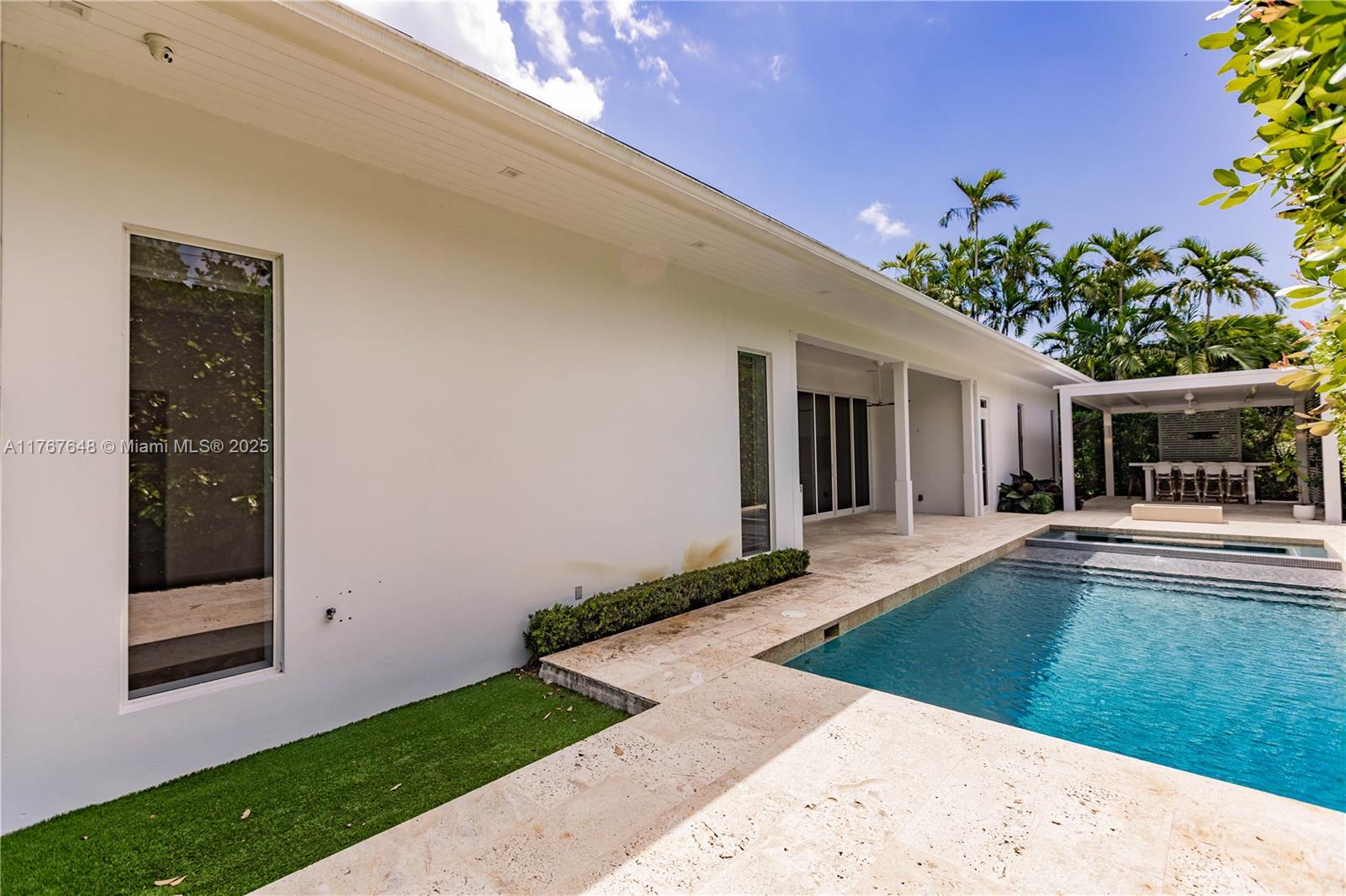BEVERLY GARDENS - Residential