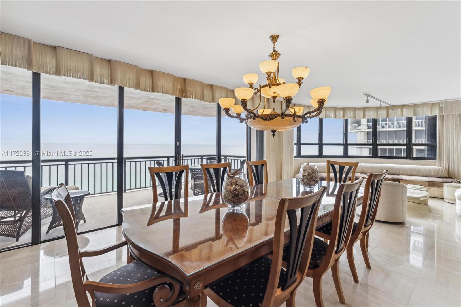 10175 Collins Ave 1202