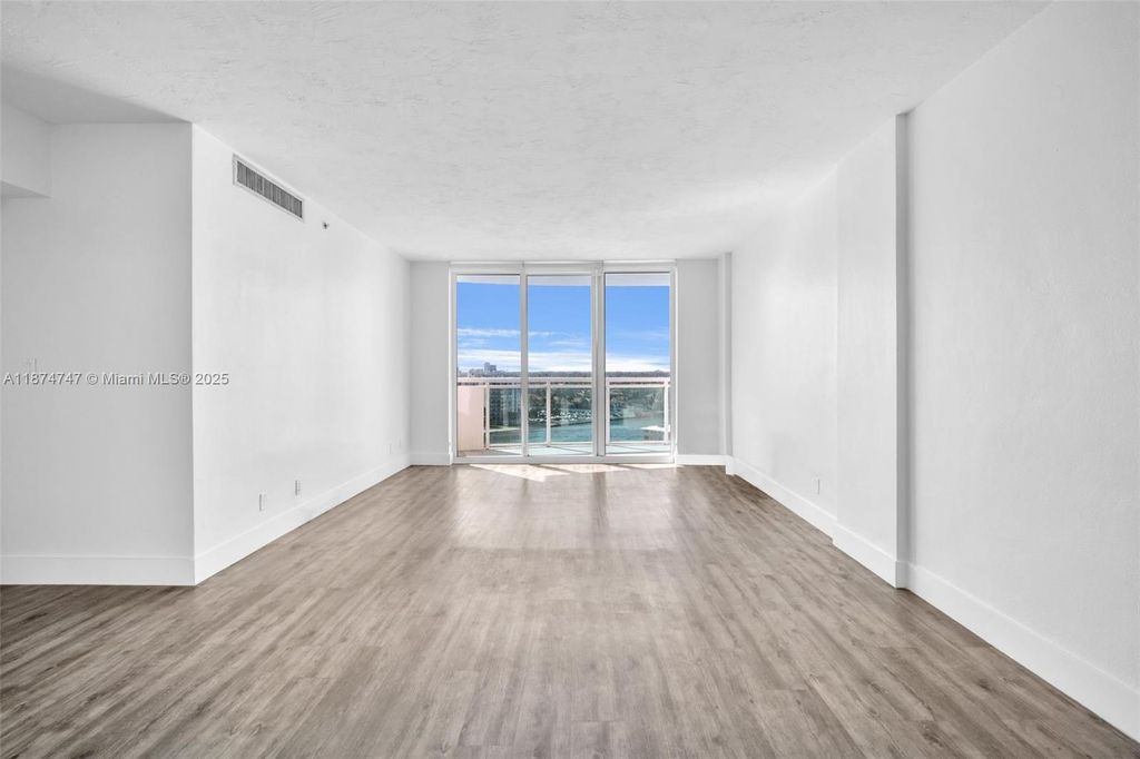 Photo of 3001 S Ocean Dr #1231, Hollywood, FL 33019 (MLS # A11874747)