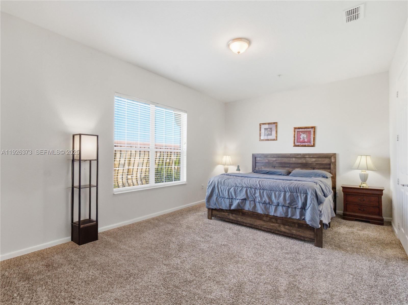 VISTA CAY/HARBOR SQUARE PH - Residential