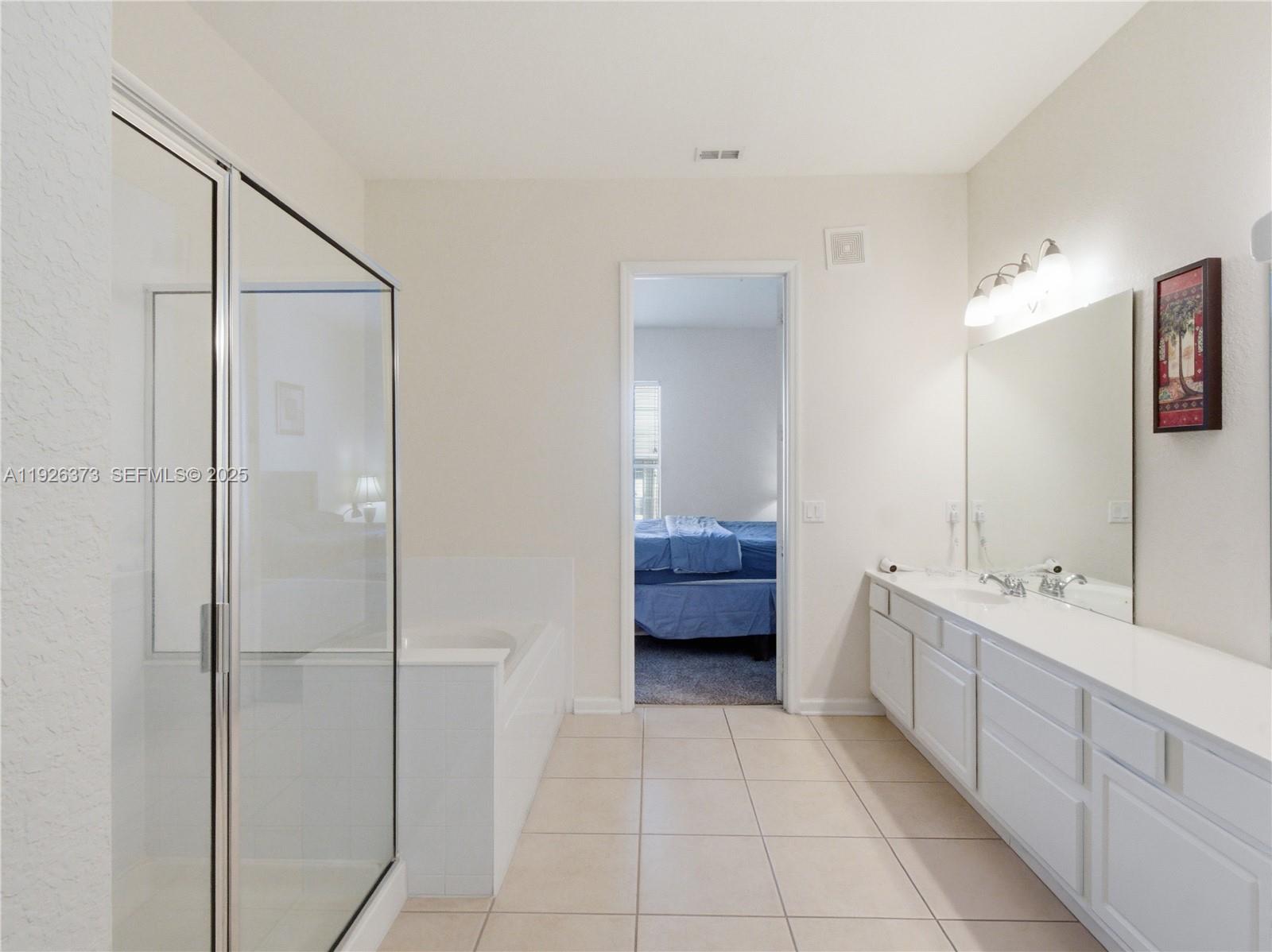 VISTA CAY/HARBOR SQUARE PH - Residential