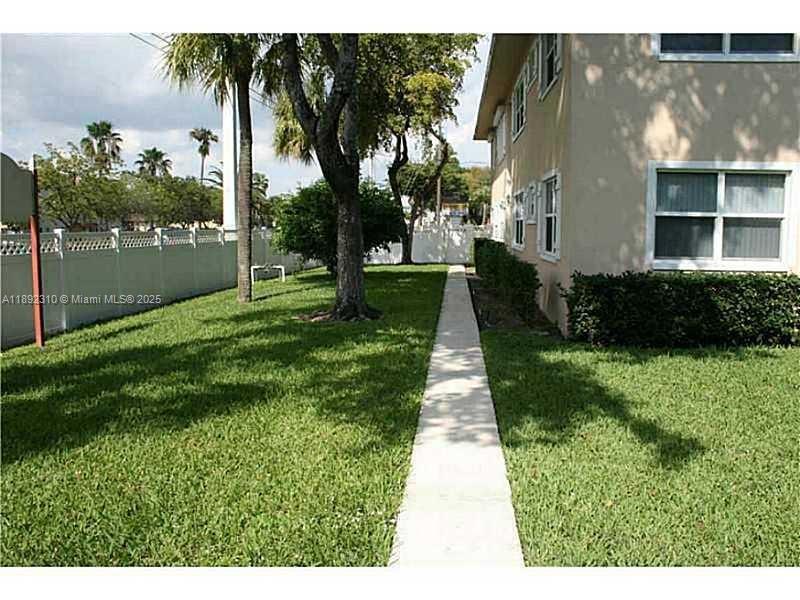 GEORGEN ARMS INC CONDO - Residential Lease