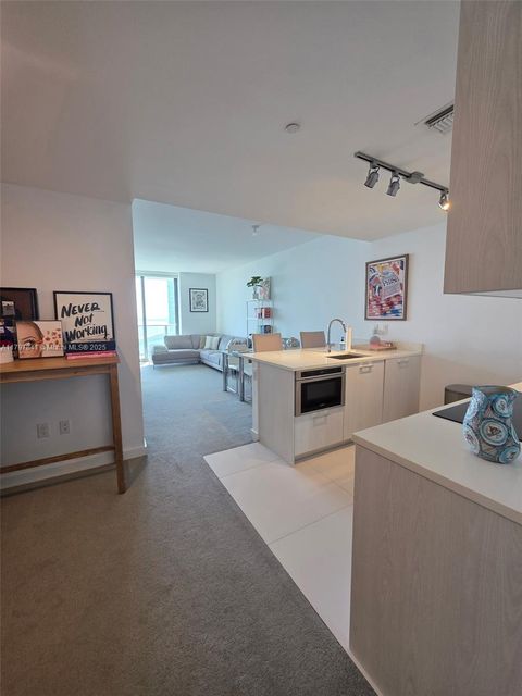 501 NE 31st St 2802 Miami FL 33137