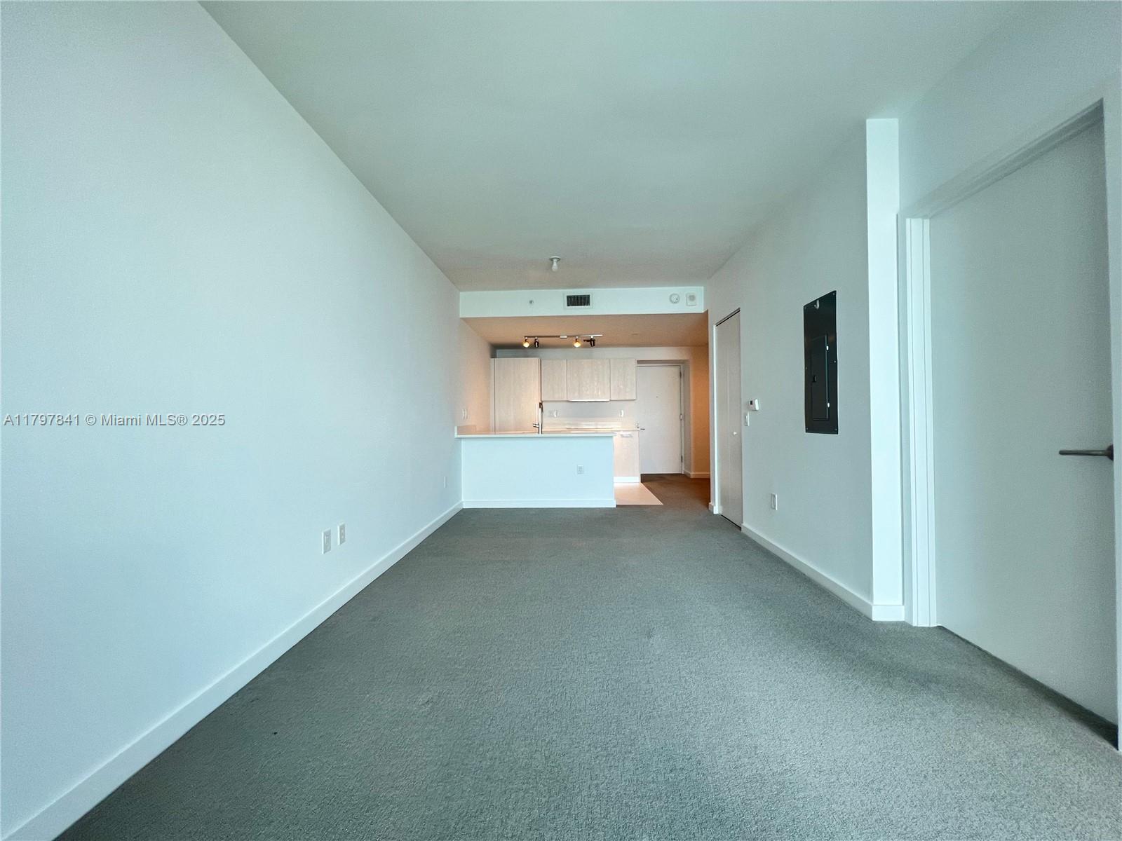 PARAISO BAYVIEWS CONDO - Residential