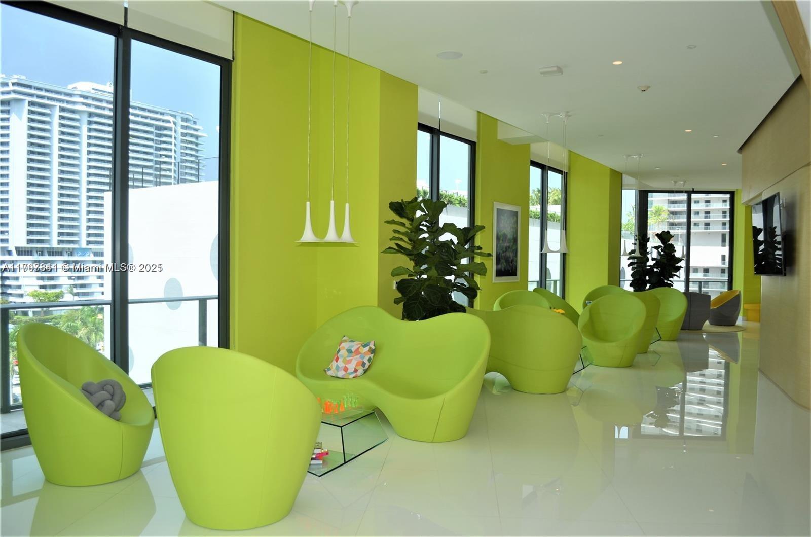 PARAISO BAYVIEWS CONDO - Residential