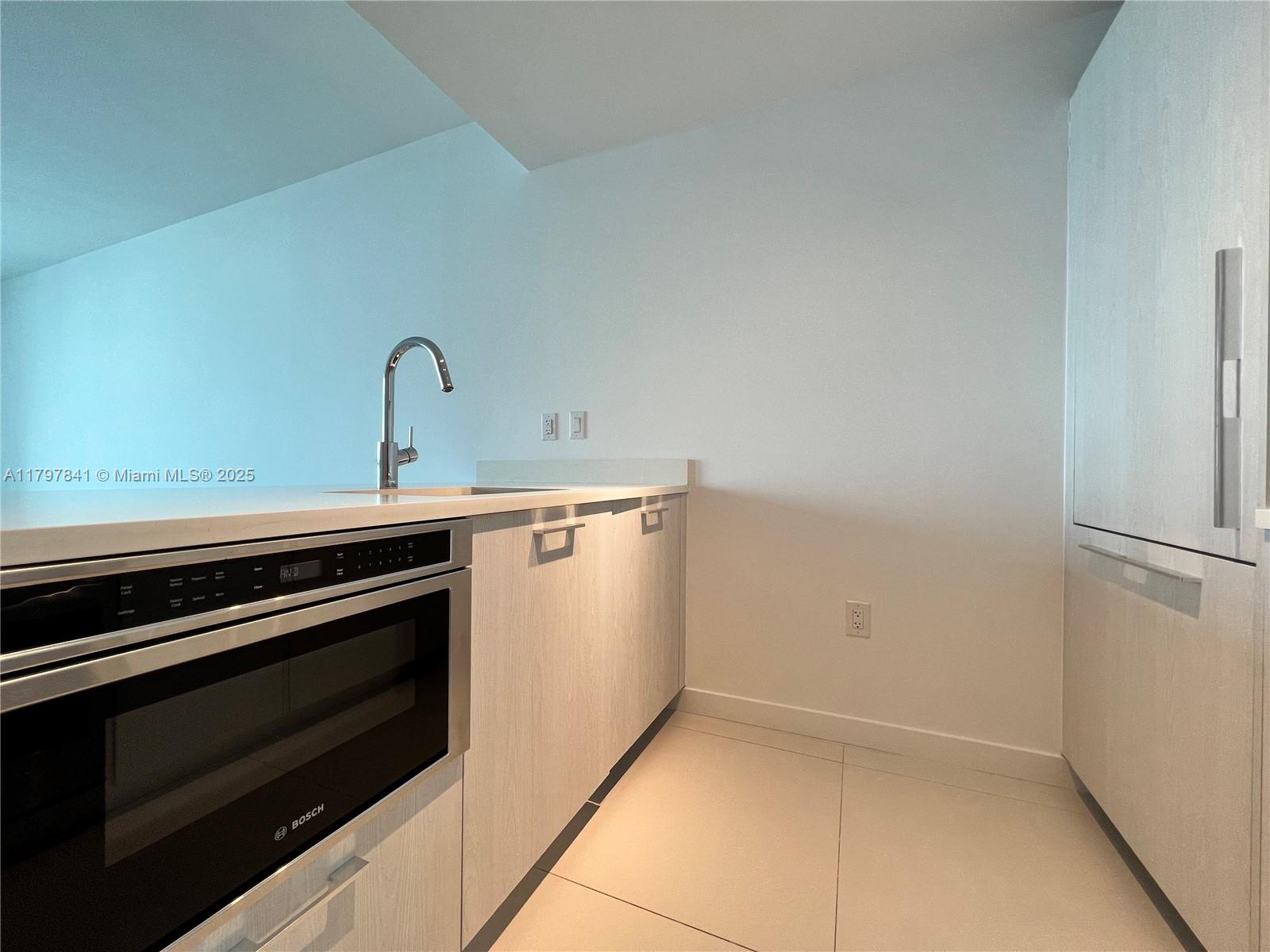 PARAISO BAYVIEWS CONDO - Residential