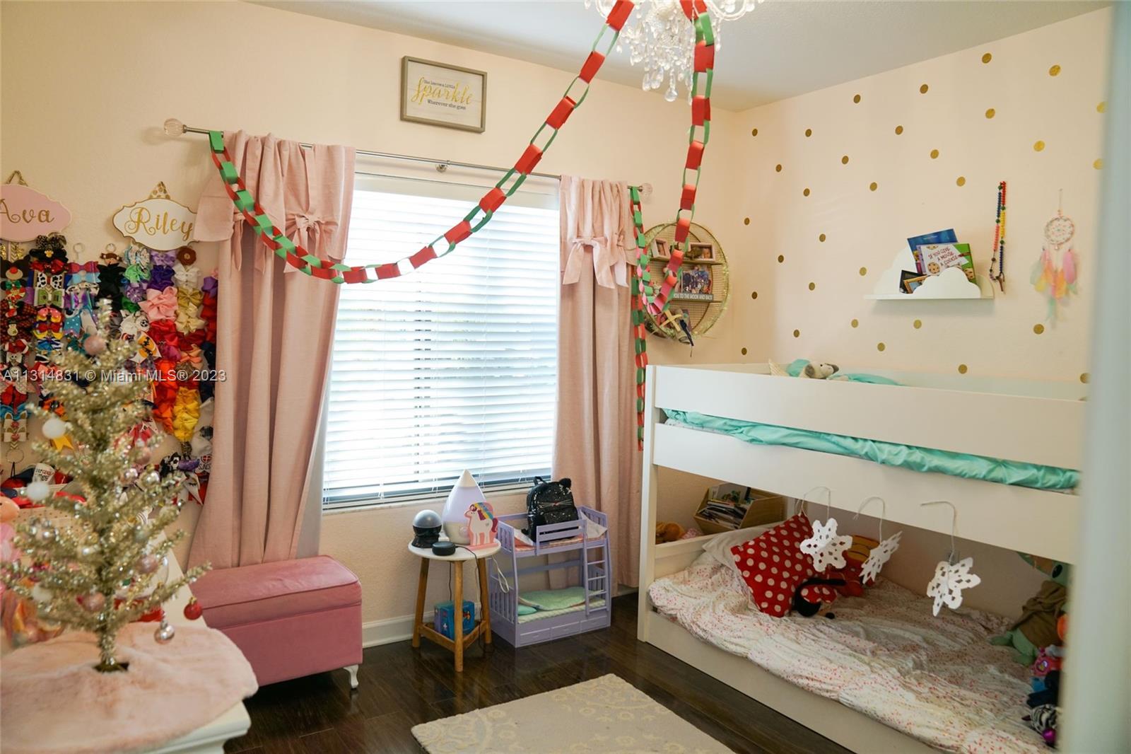 CENTENNIAL SEC 3 - Residential