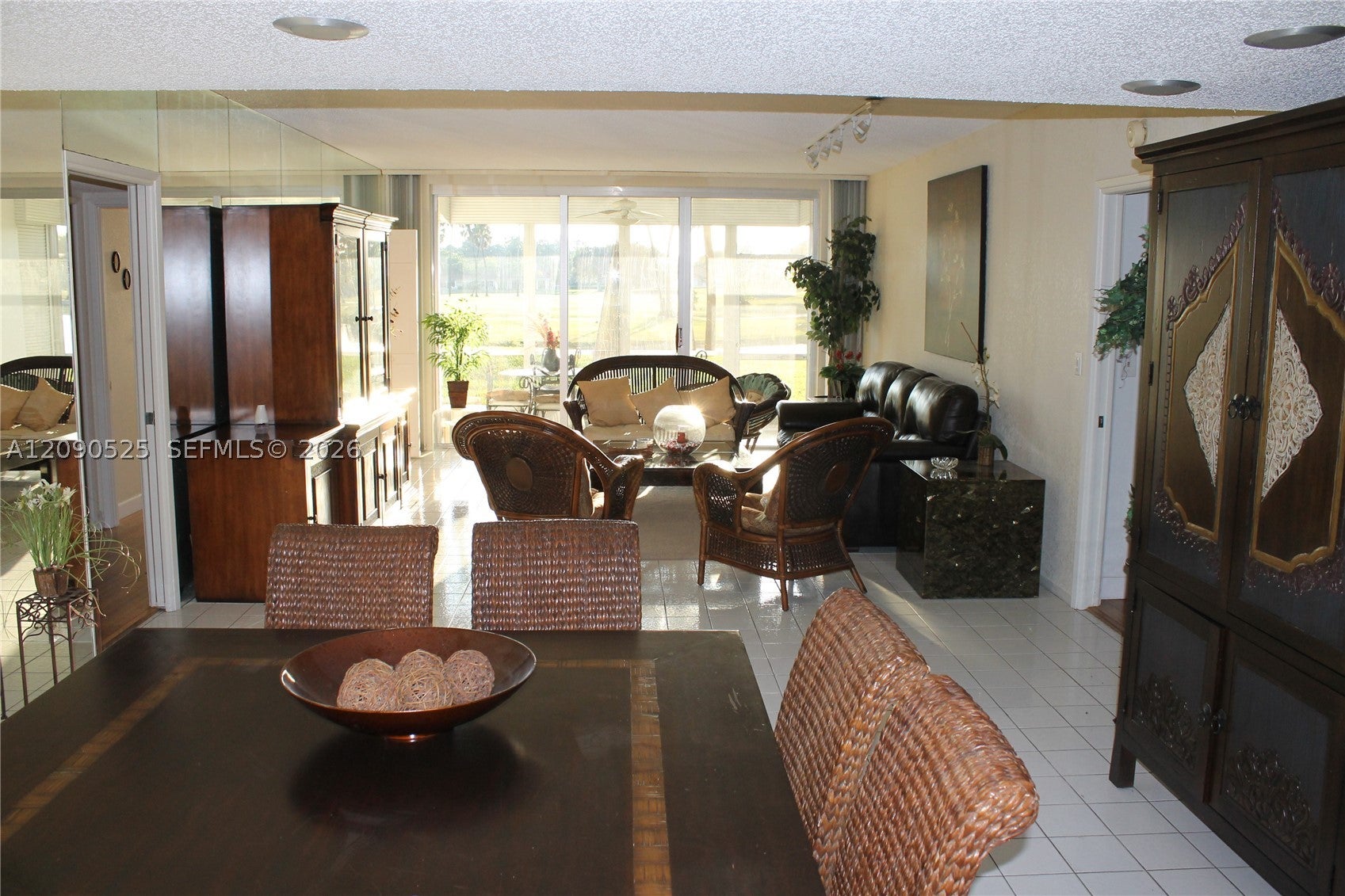 3980 Oaks Clubhouse Dr 110