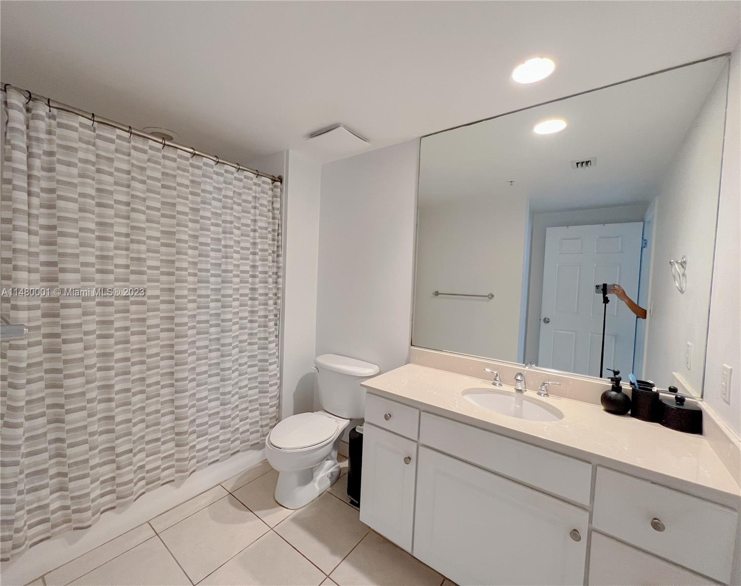 CITE CONDO - Residential Lease