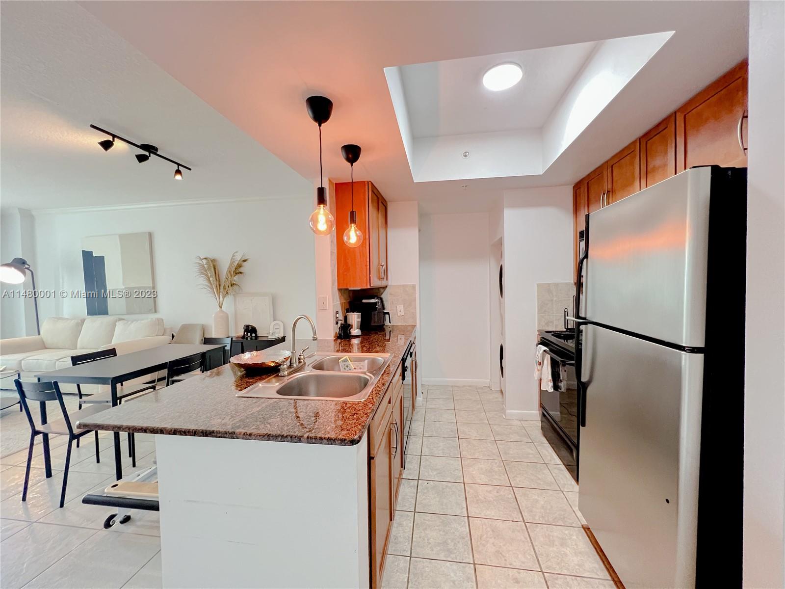 CITE CONDO - Residential Lease