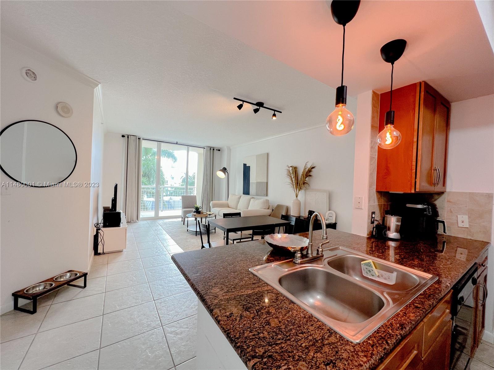 CITE CONDO - Residential Lease