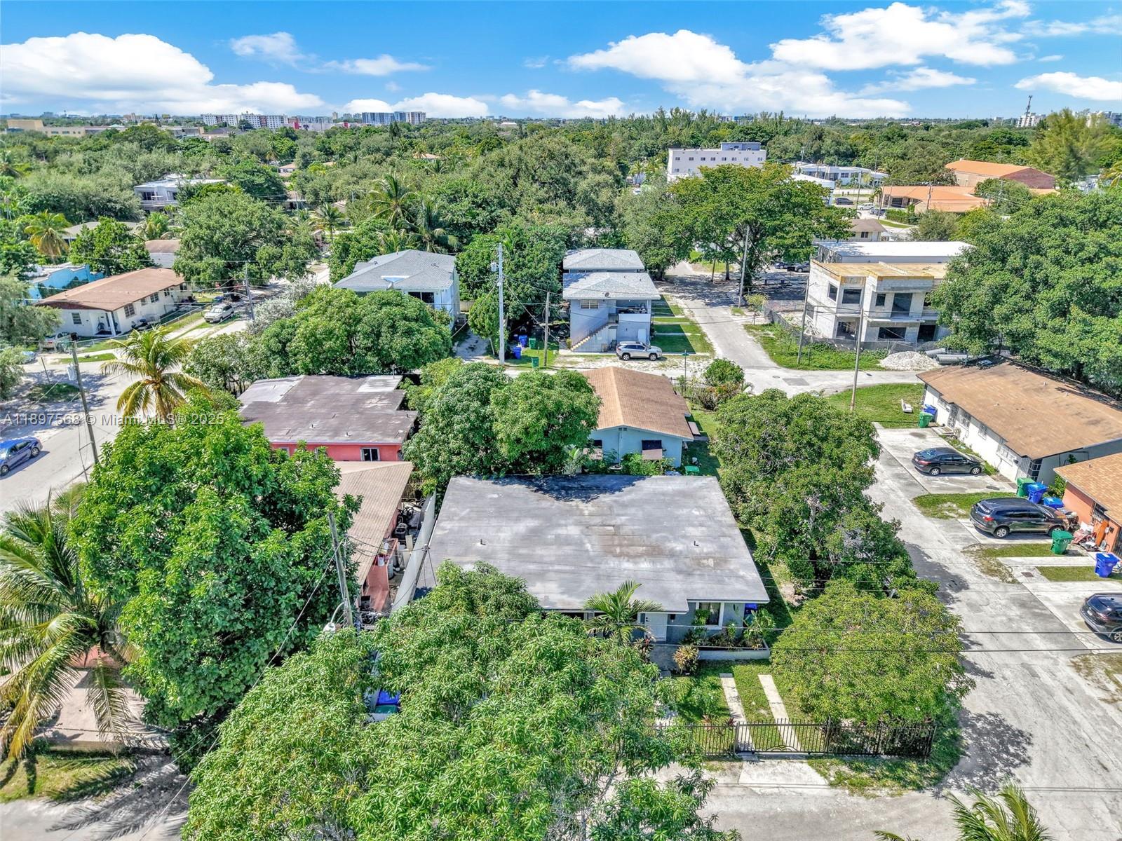 EMERALD CT 1ST ADDN - Residential Lease