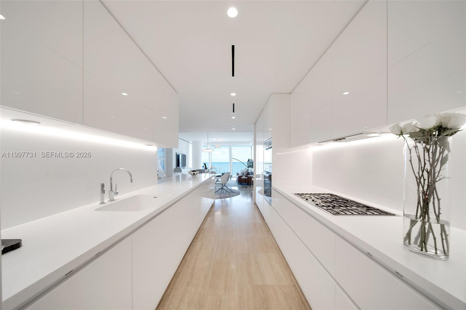 SURF CLUB CONDO - Residential Lease