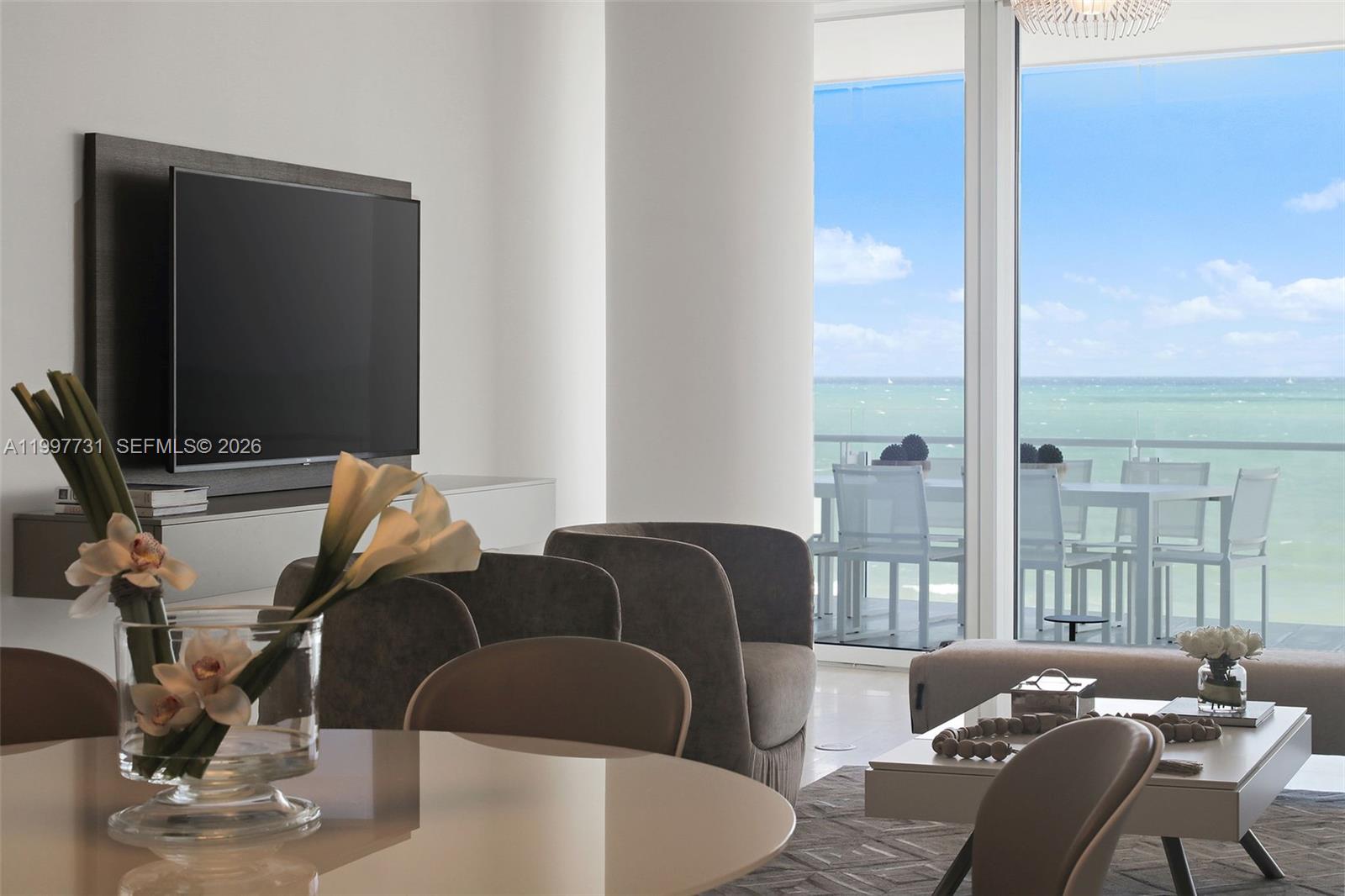 SURF CLUB CONDO - Residential Lease