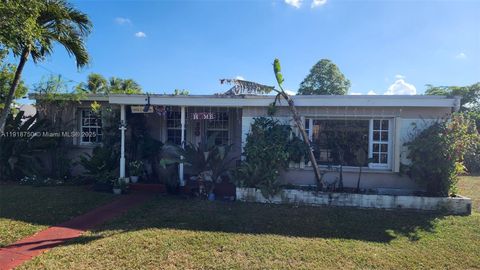 Photo of 4201 SW 99th Ct, Miami, FL 33165 (MLS # A11918750)