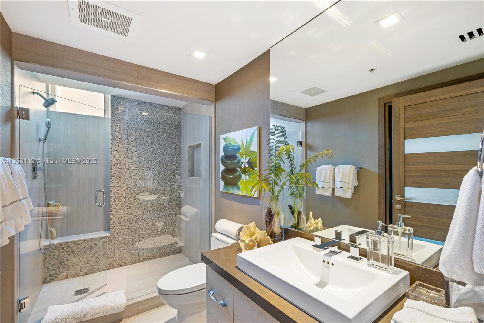 MOSAIC ON MIAMI BEACH CON - Residential