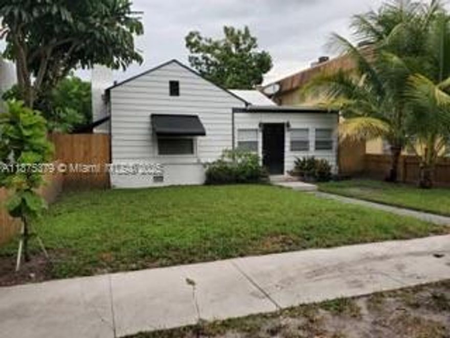 1925 & 1927 Rodman St, Hollywood, FL 33020 — two adjacent properties offered together with a combined lot size of 10,844 sq. ft. Zoned for redevelopment, the site allows for up to 5 stories and 18 units, making it a rare development opportunity in a highly sought-after area.
Currently, the properties feature 4 tenant-occupied units generating a gross annual rental income of $102,600. With an NOI of $100,648 and a strong 7.74% cap rate, this investment delivers both immediate income and long-term growth potential.
Just 9 minutes from Hollywood Beach, the location offers excellent proximity to shopping, dining, and entertainment. Flood insurance is not required.

Note: Properties must be sold together