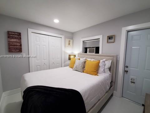 HOLLYWOOD SOUTH SIDE ADD - Residential Income