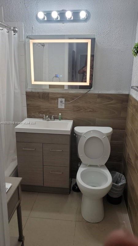 HOLLYWOOD SOUTH SIDE ADD - Residential Income