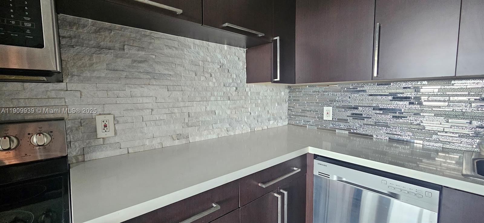 CRESTVIEW TOWERS CONDO - Residential Lease