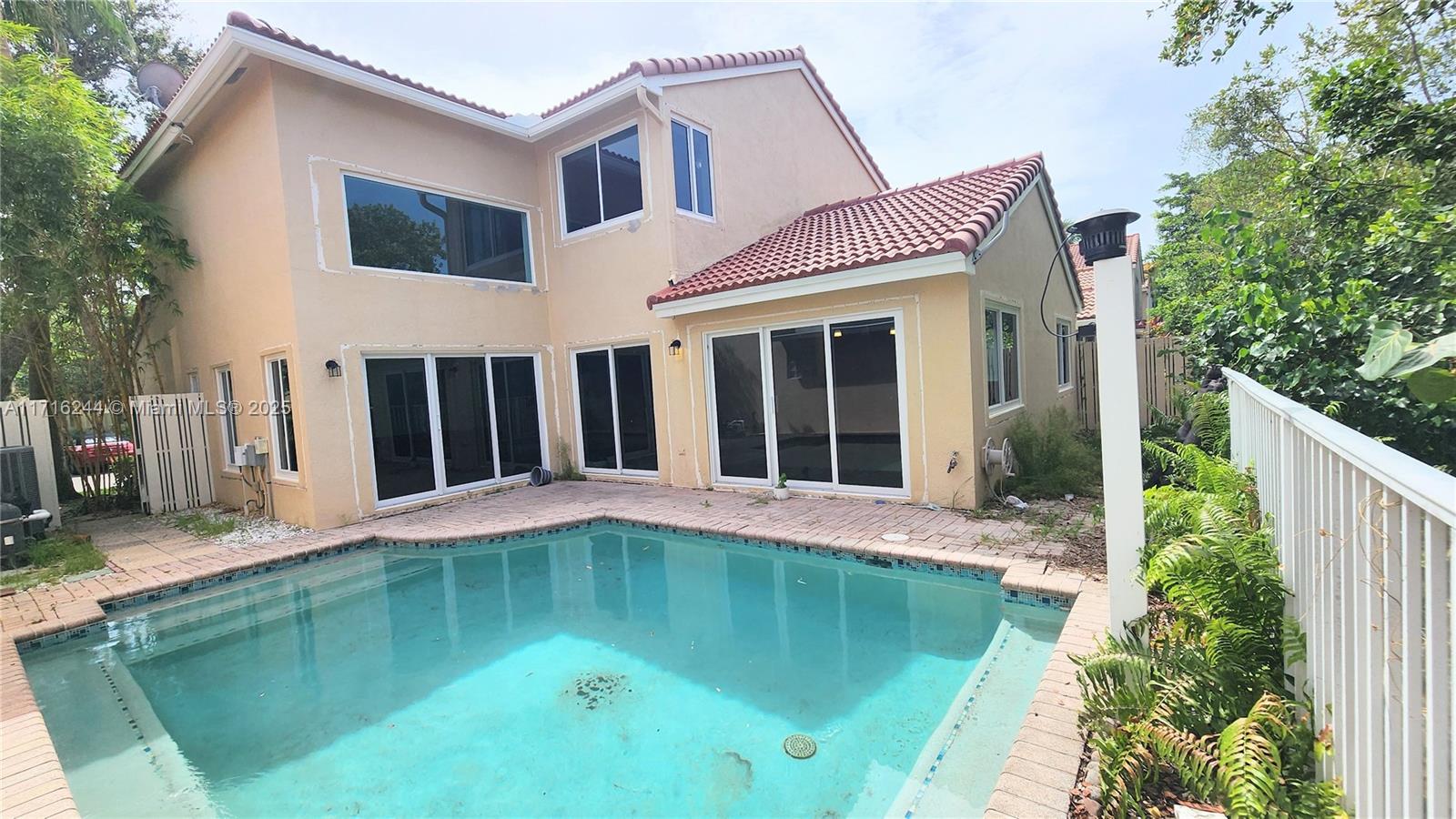 WEST LAKE VILLAGE PLAT - Residential