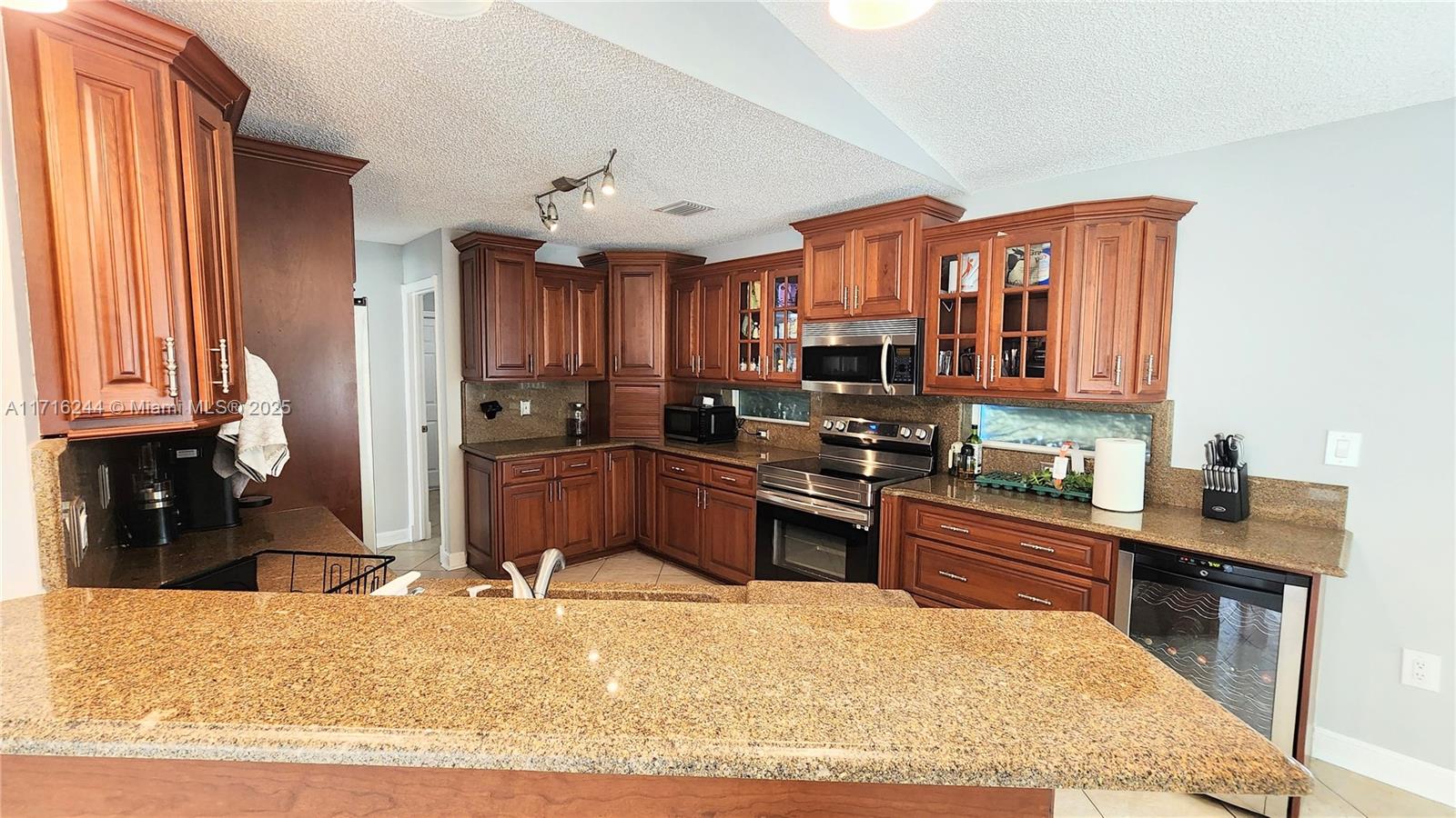 WEST LAKE VILLAGE PLAT - Residential