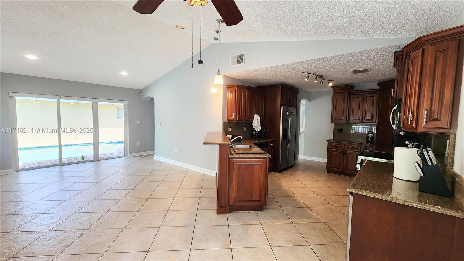 WEST LAKE VILLAGE PLAT - Residential