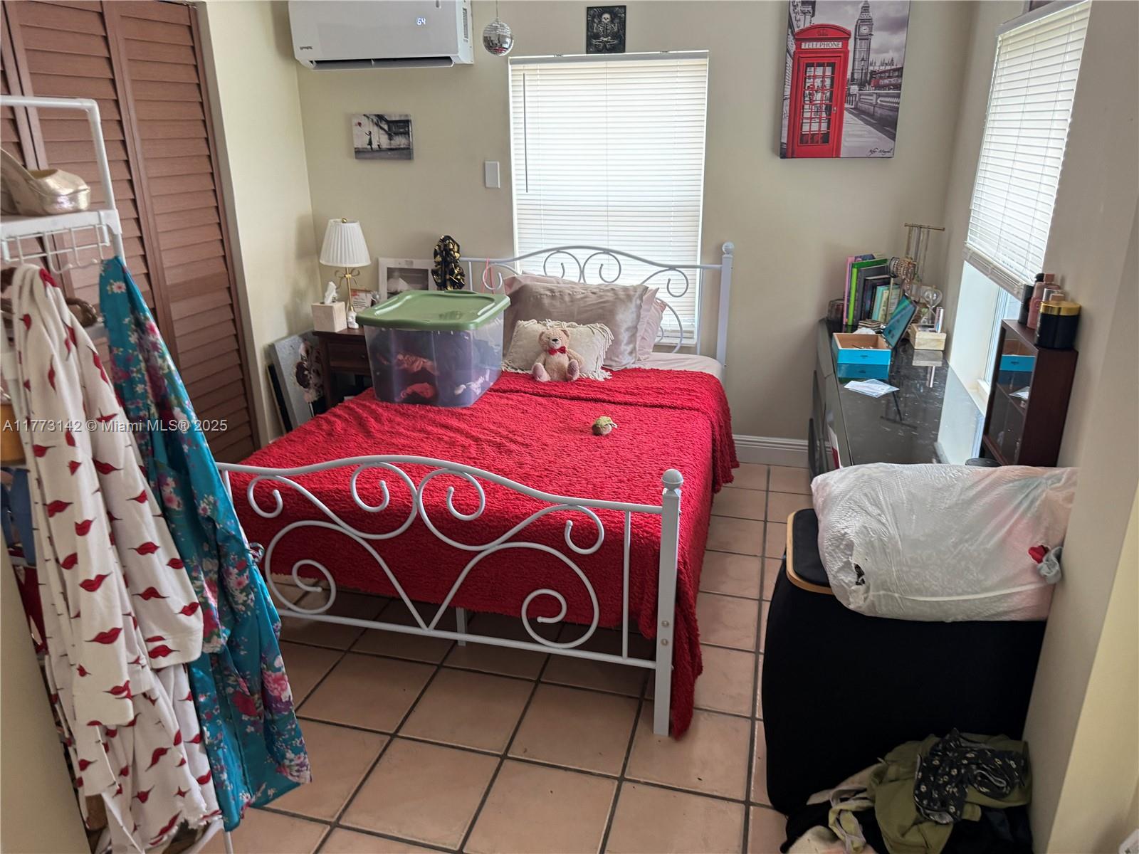 ROHAN ACRES - Residential Income