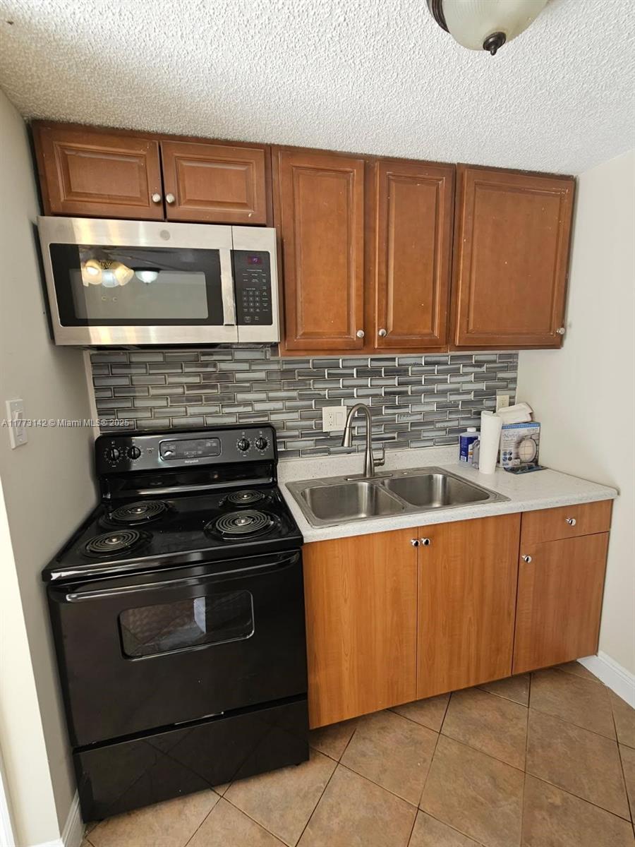 ROHAN ACRES - Residential Income