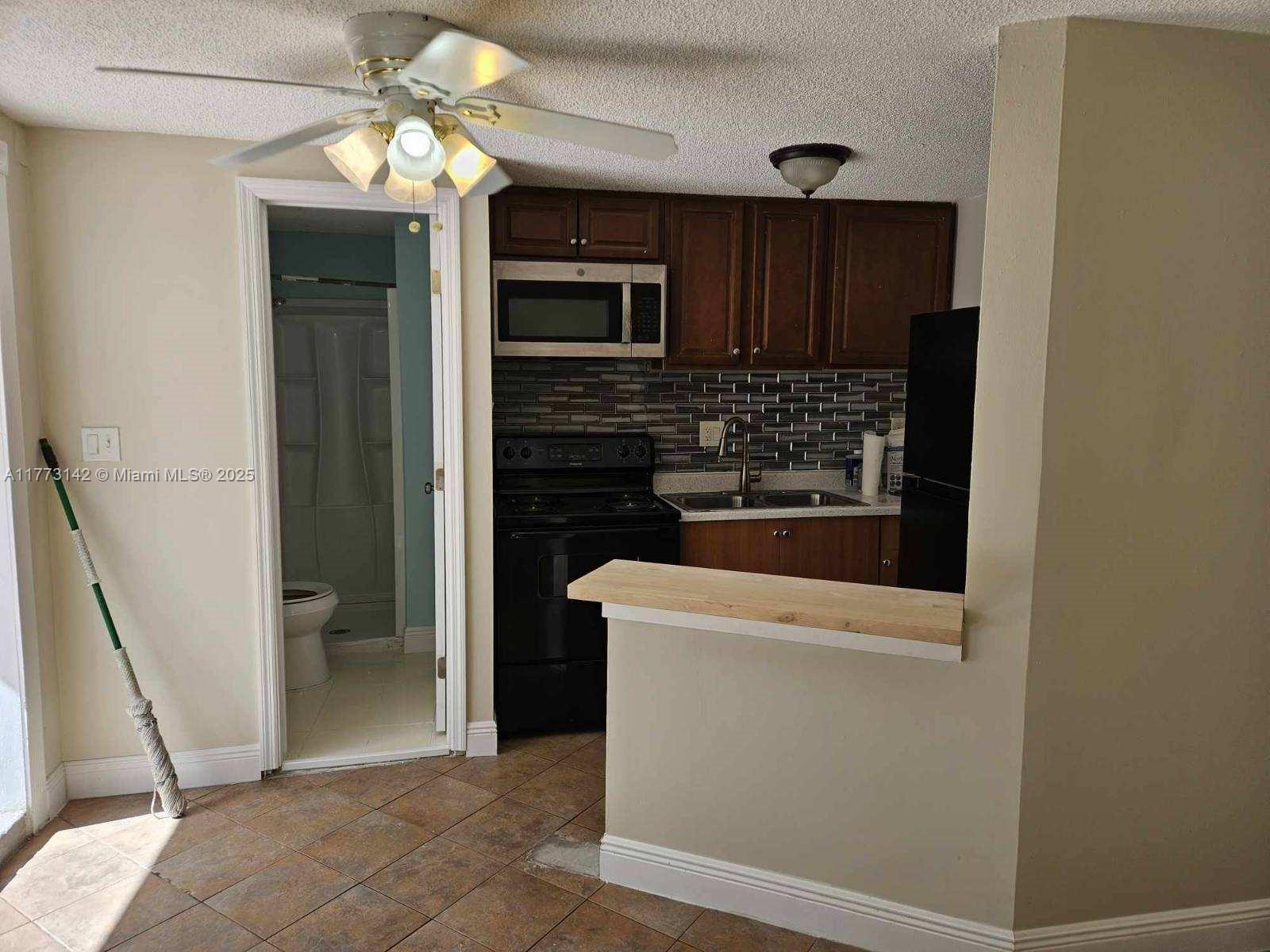 ROHAN ACRES - Residential Income