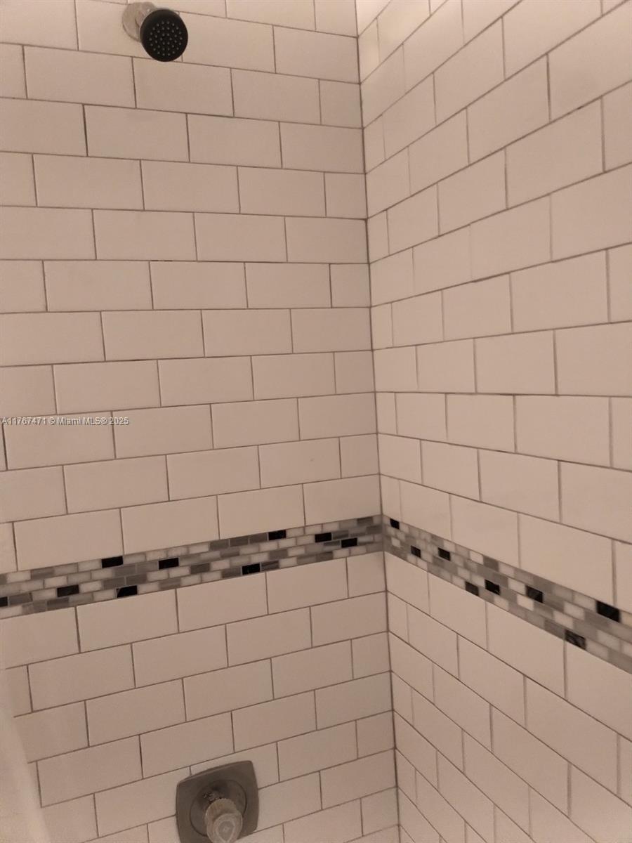 TALL TREES CONDO - Residential