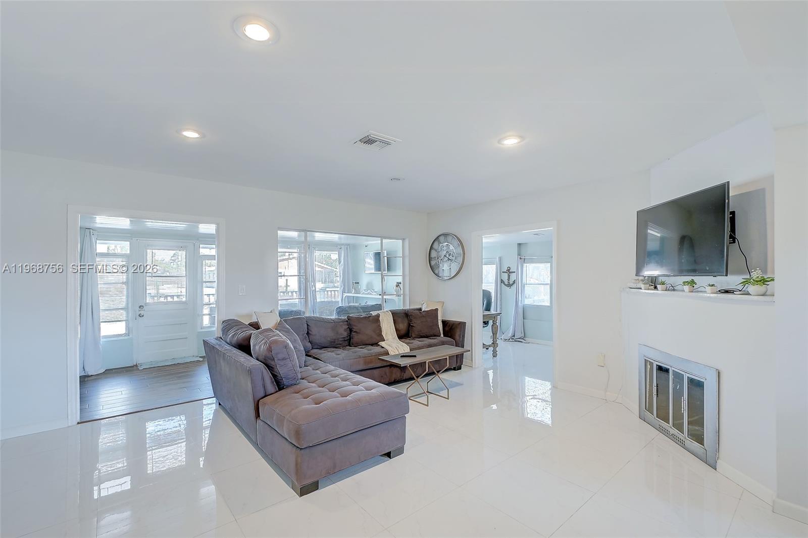 Fort Myers Villas Unit 1 - Residential