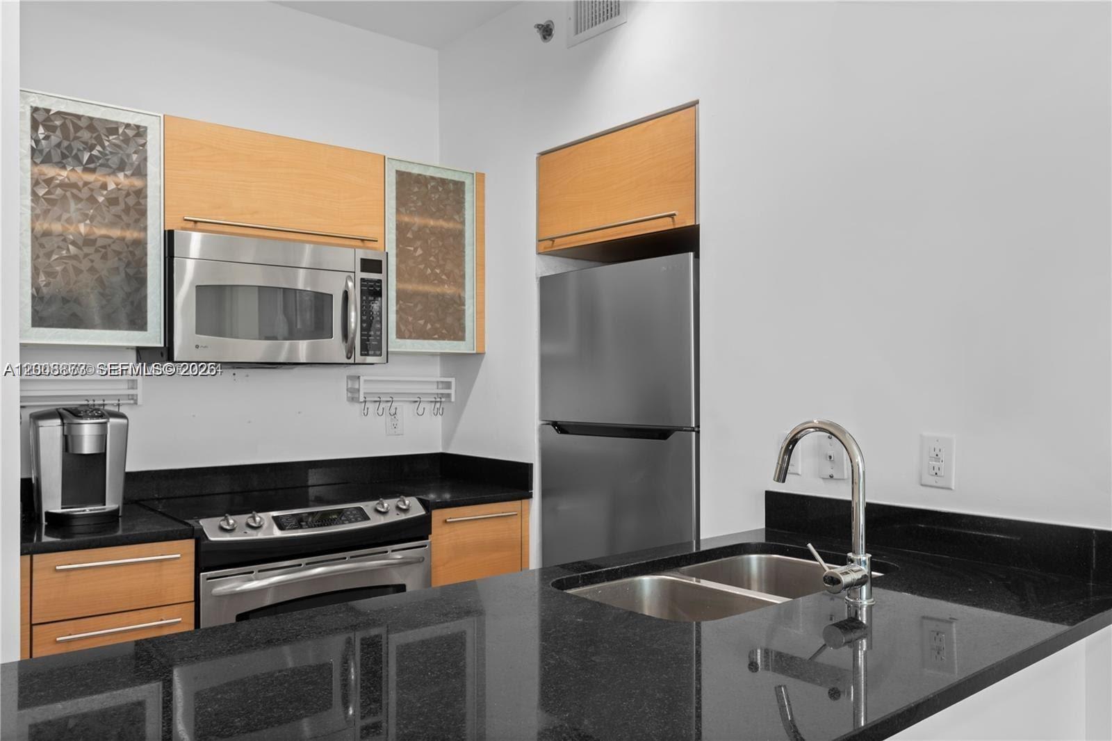 950 Brickell Bay Dr 501