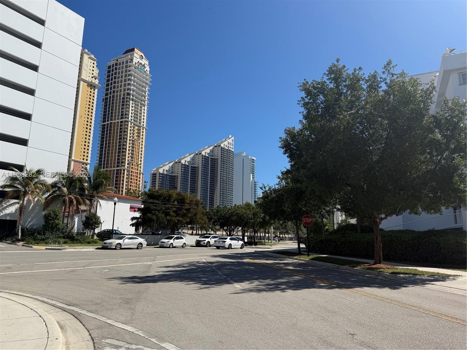 THE ISLES CONDO - Residential Lease