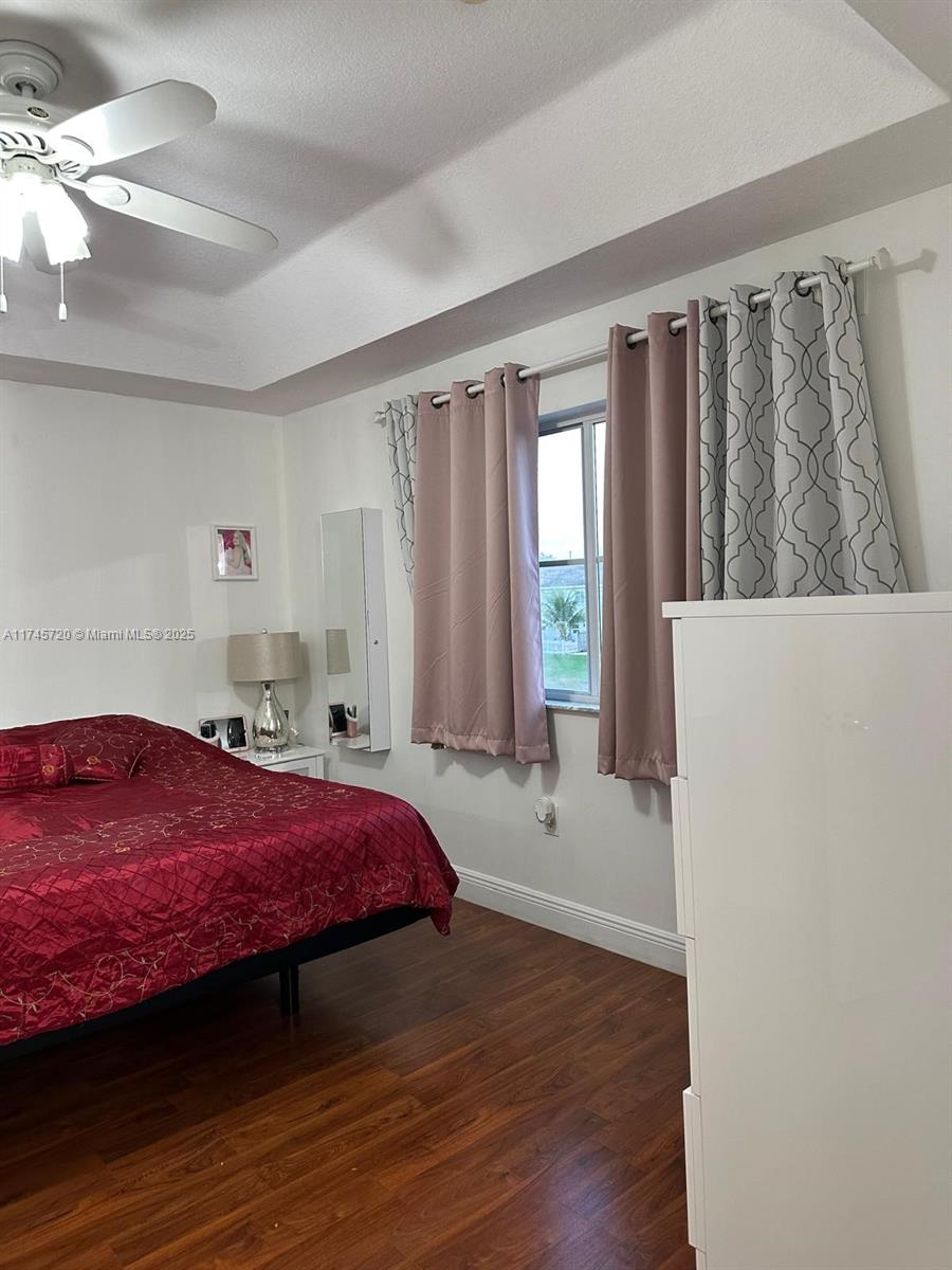 VENETIA GROVE - Residential