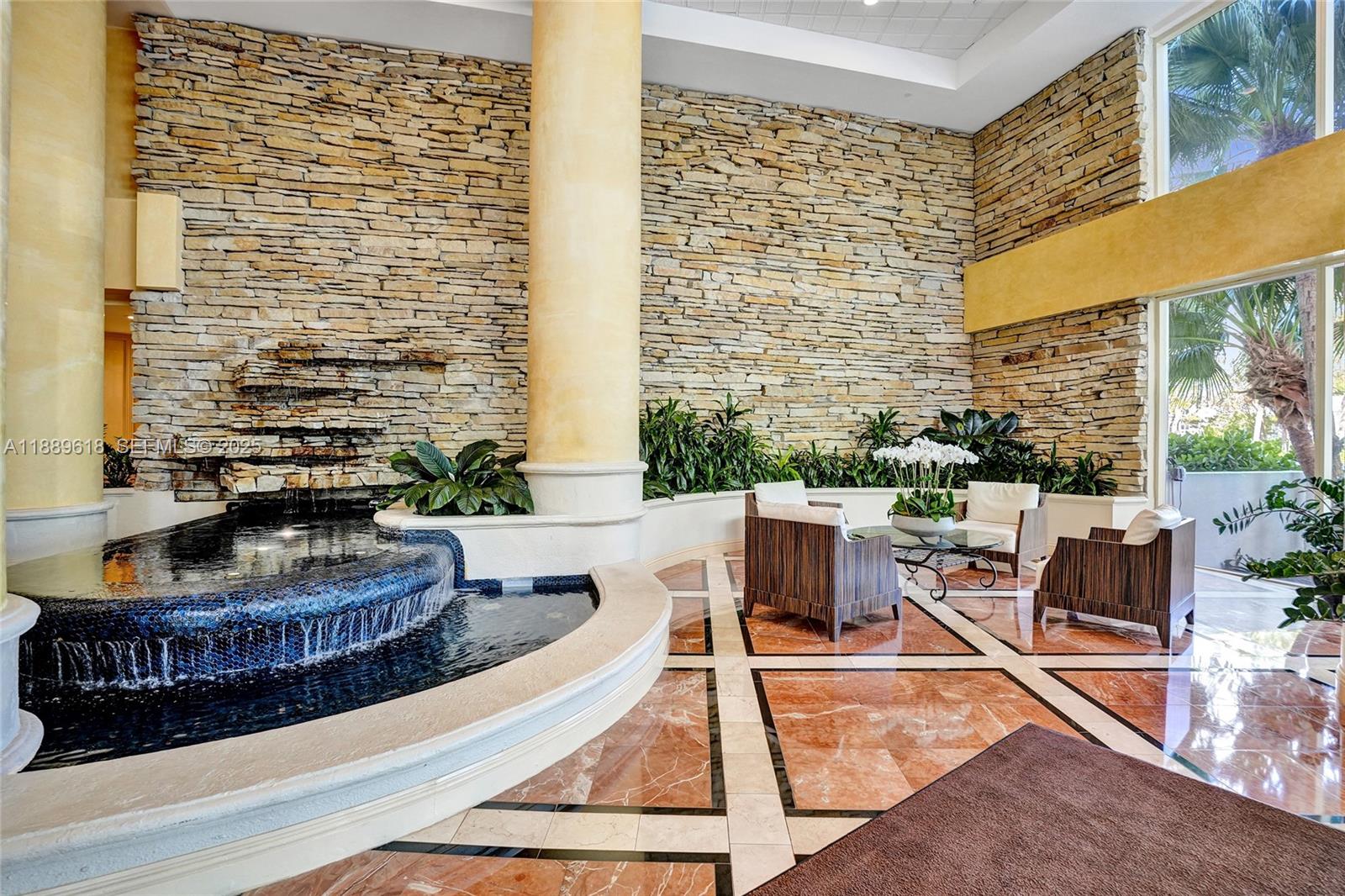 HAMPTONS WEST CONDO - Residential