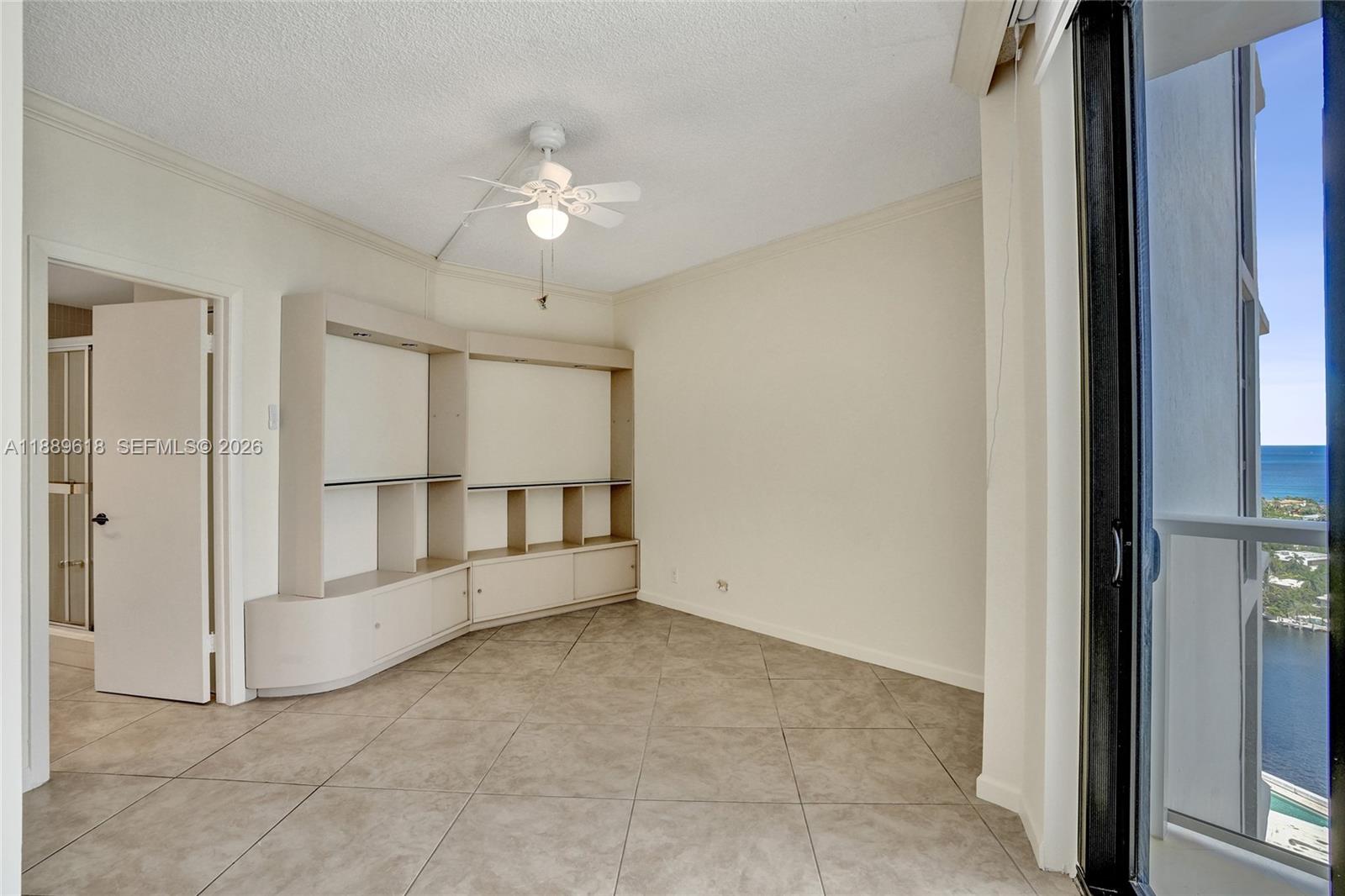 HAMPTONS WEST CONDO - Residential