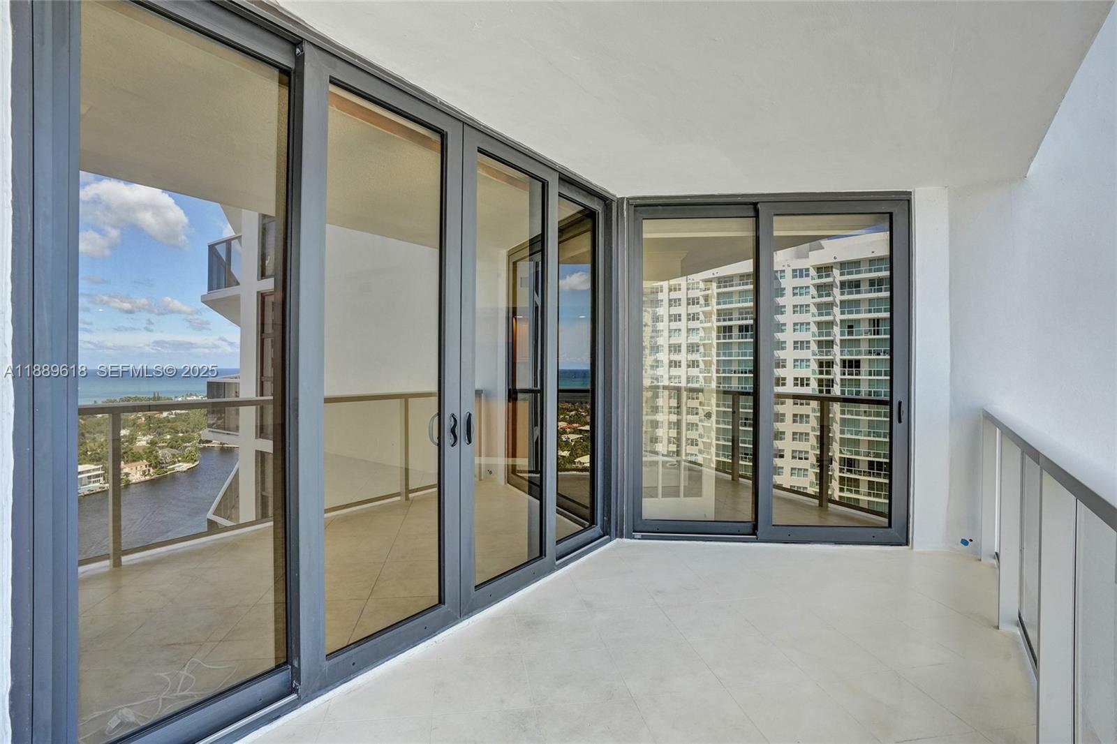 HAMPTONS WEST CONDO - Residential