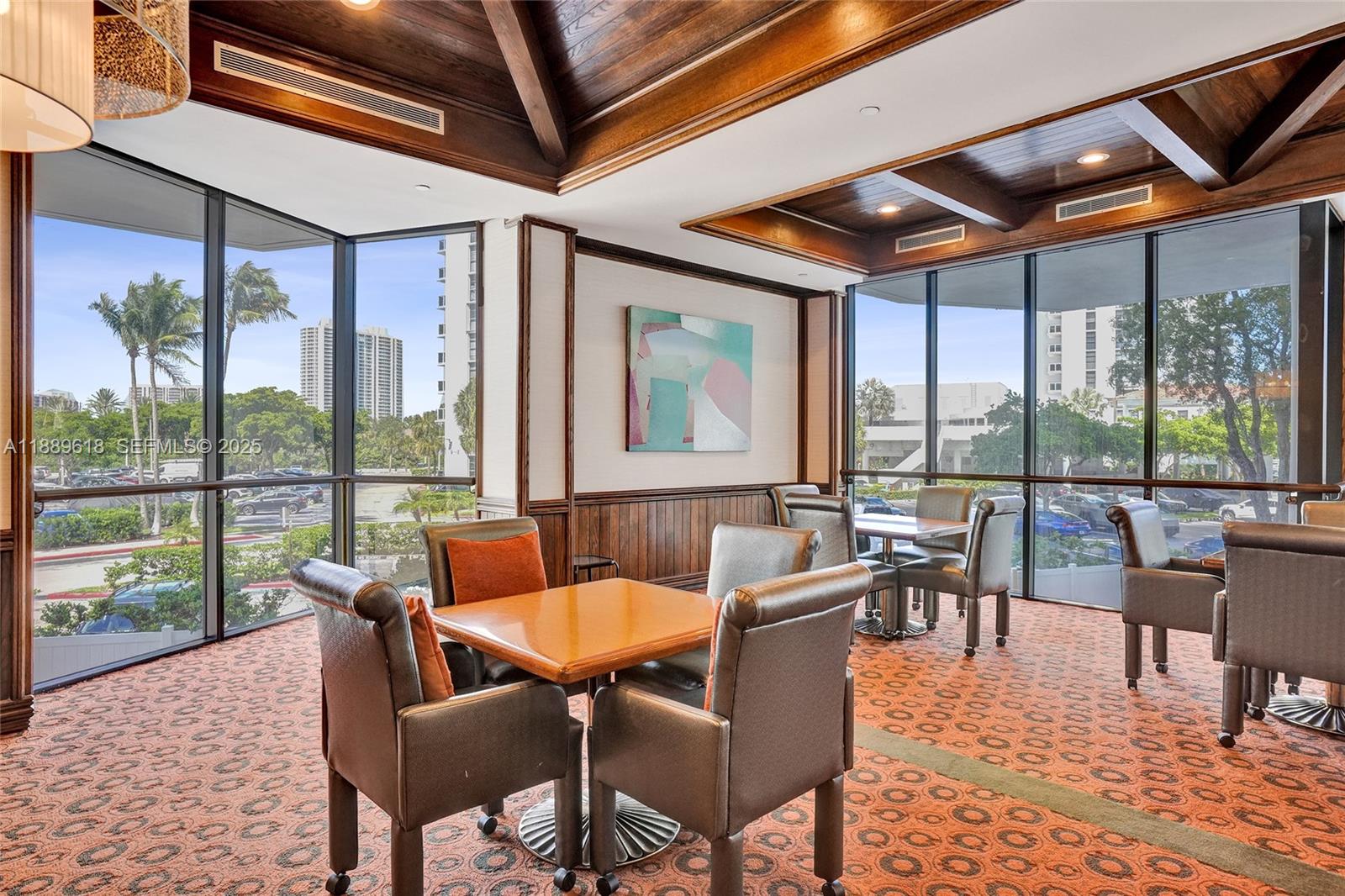 HAMPTONS WEST CONDO - Residential