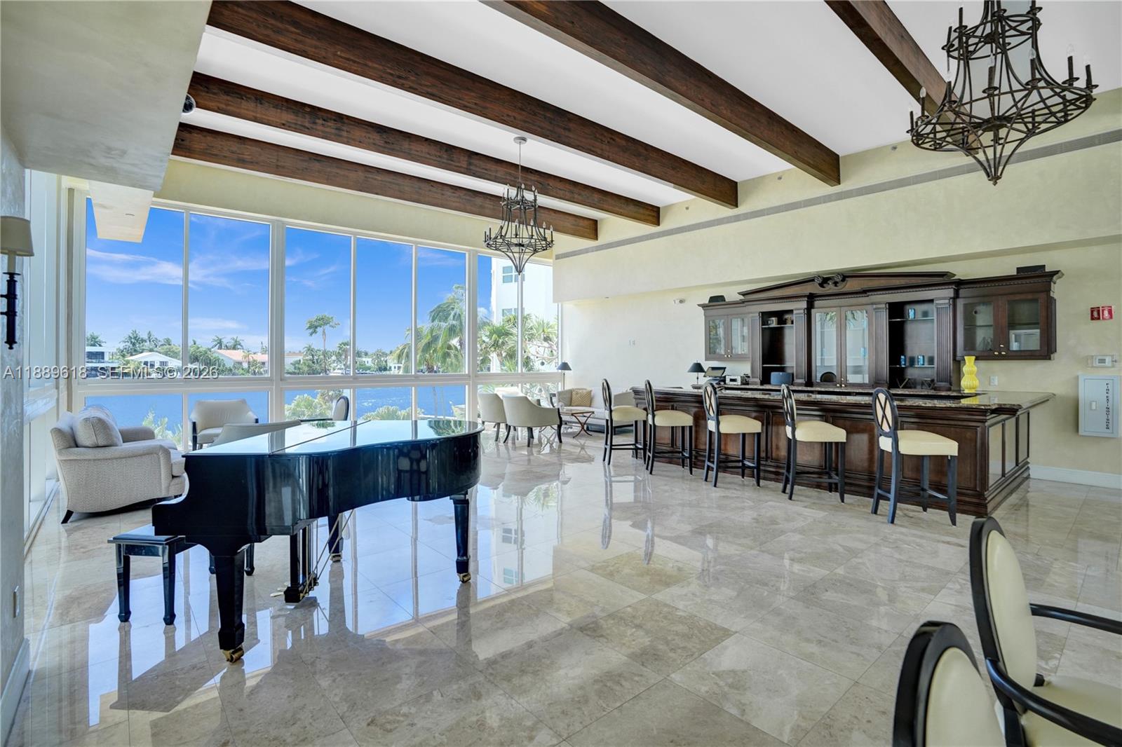 HAMPTONS WEST CONDO - Residential