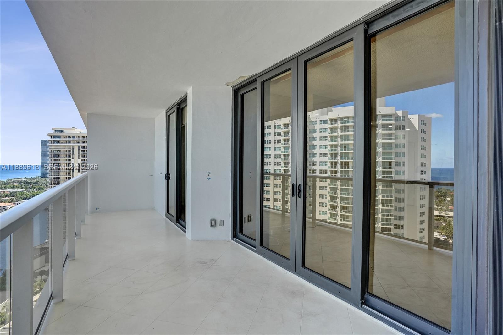 HAMPTONS WEST CONDO - Residential