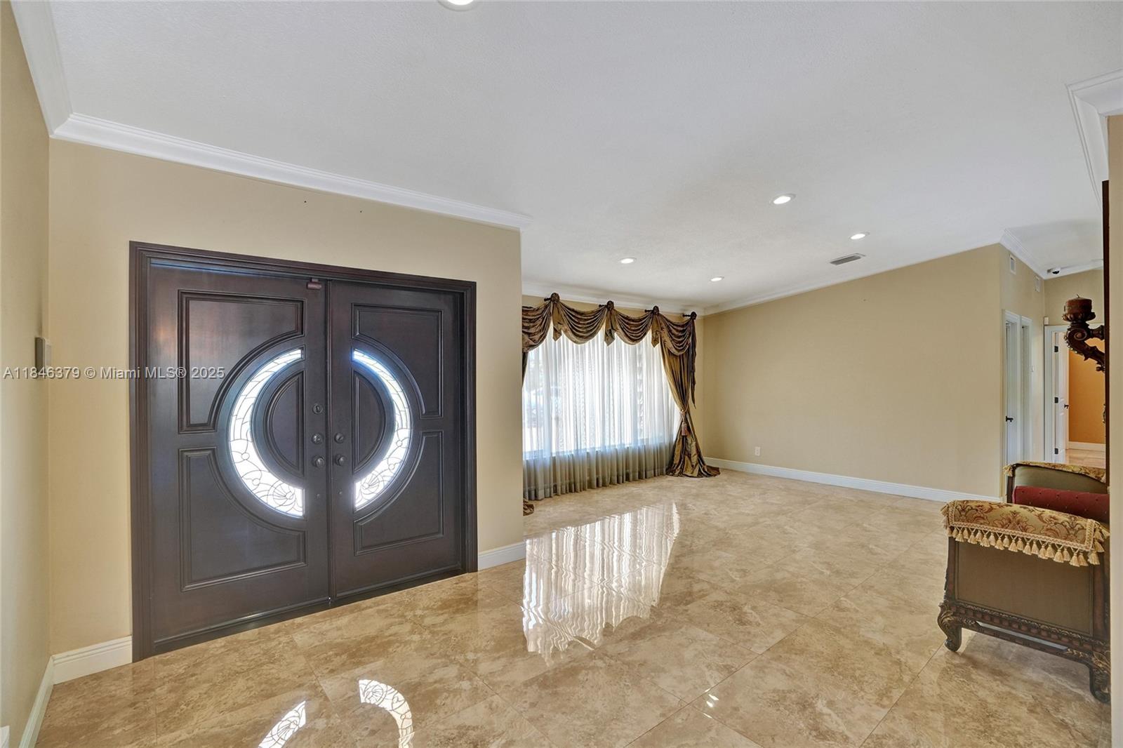 7135 N Augusta Dr