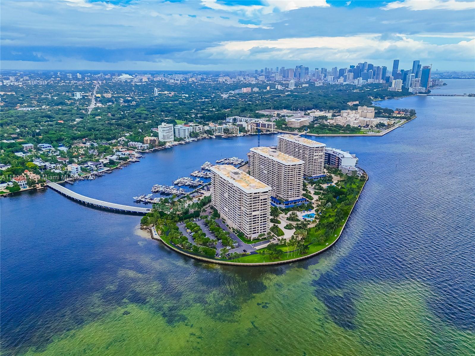 3 Grove Isle Dr C905, Miami, Broward County, Florida - 2 Bedrooms  
3 Bathrooms - 