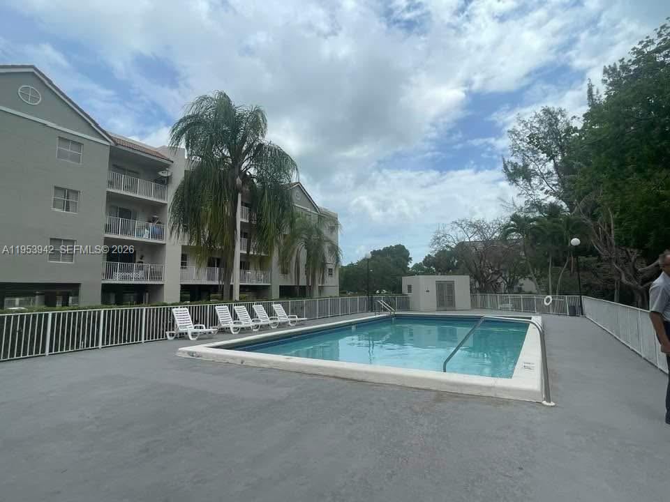 SAGA BAY GARDENS CONDO - Residential Lease